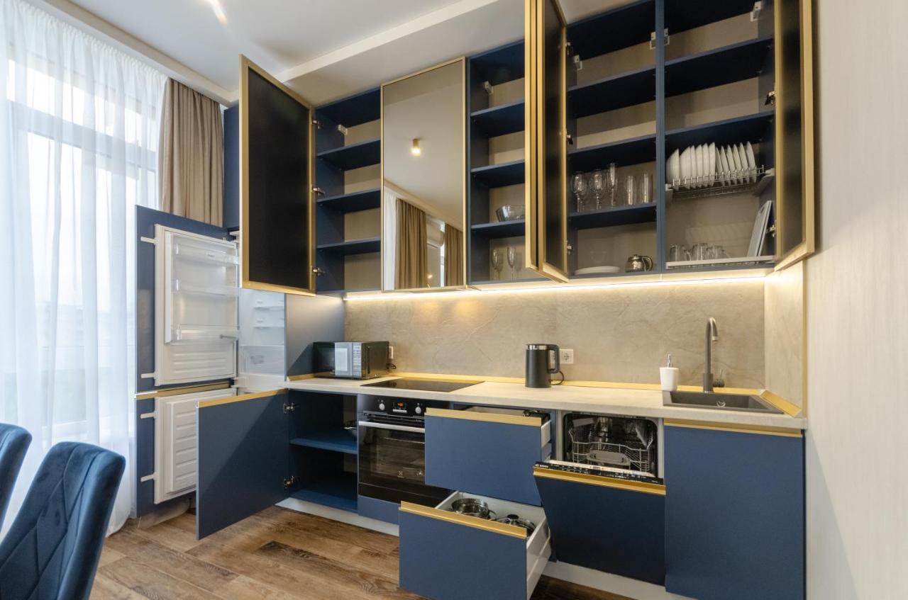 Petrovdom Ж38 In Luxury Apartments At 68 Zhylyanska Street,38 Perlyna Kiev Esterno foto