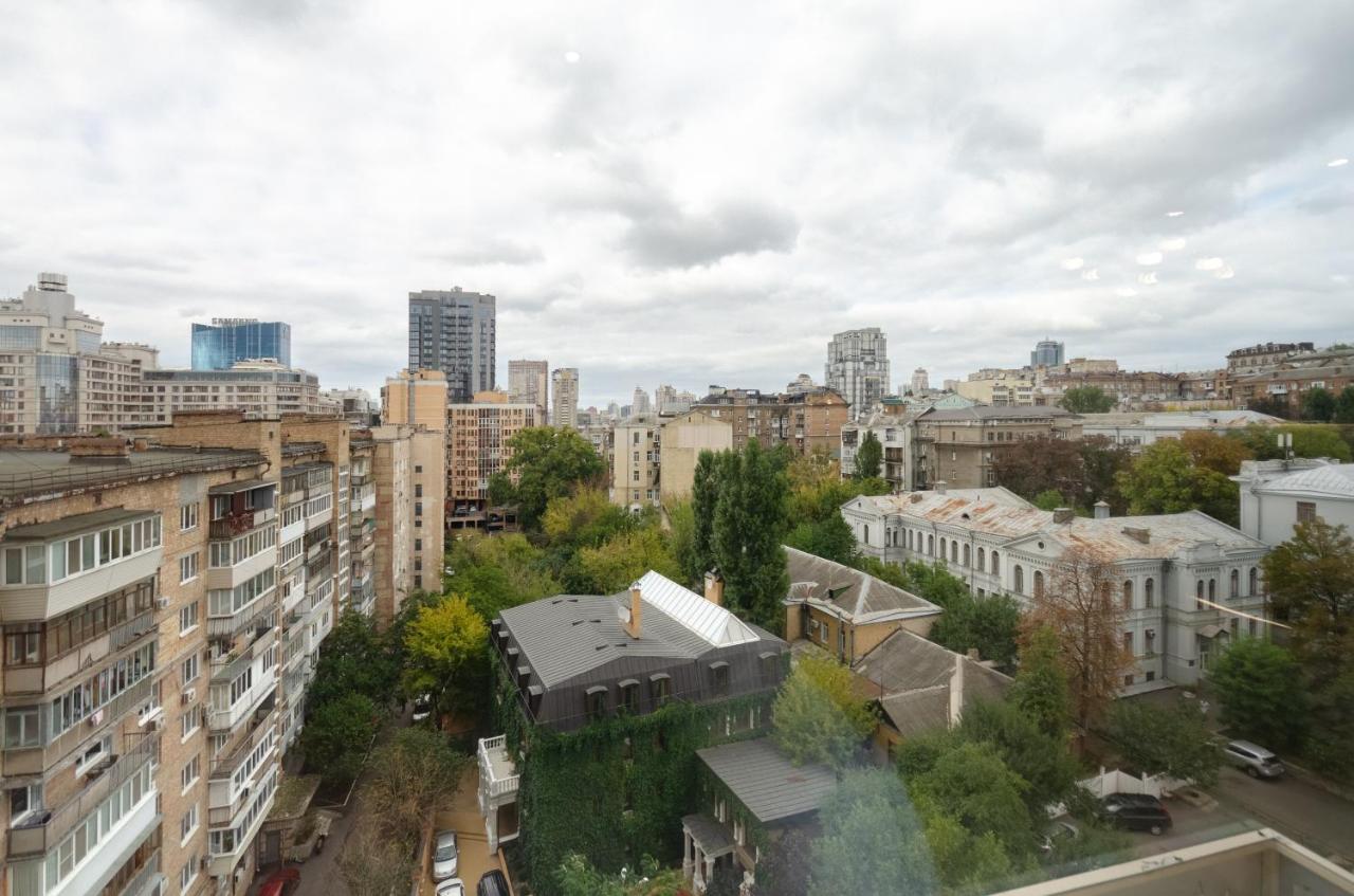 Petrovdom Ж38 In Luxury Apartments At 68 Zhylyanska Street,38 Perlyna Kiev Esterno foto