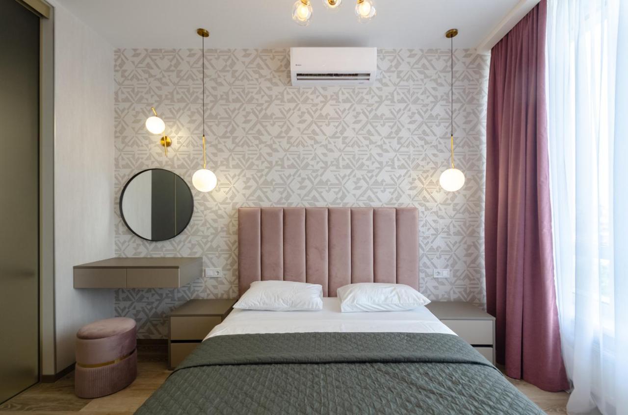 Petrovdom Ж38 In Luxury Apartments At 68 Zhylyanska Street,38 Perlyna Kiev Esterno foto