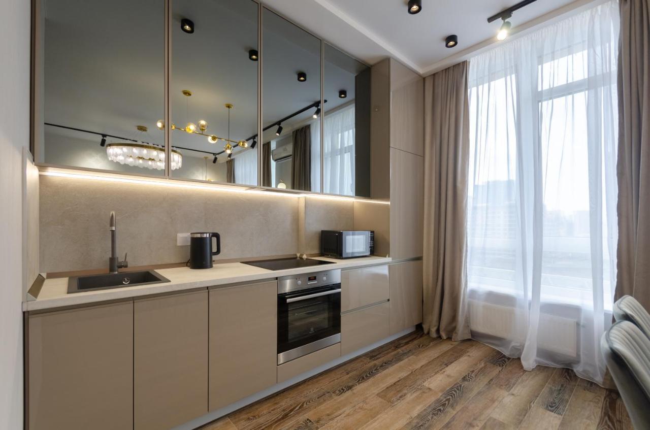 Petrovdom Ж38 In Luxury Apartments At 68 Zhylyanska Street,38 Perlyna Kiev Esterno foto