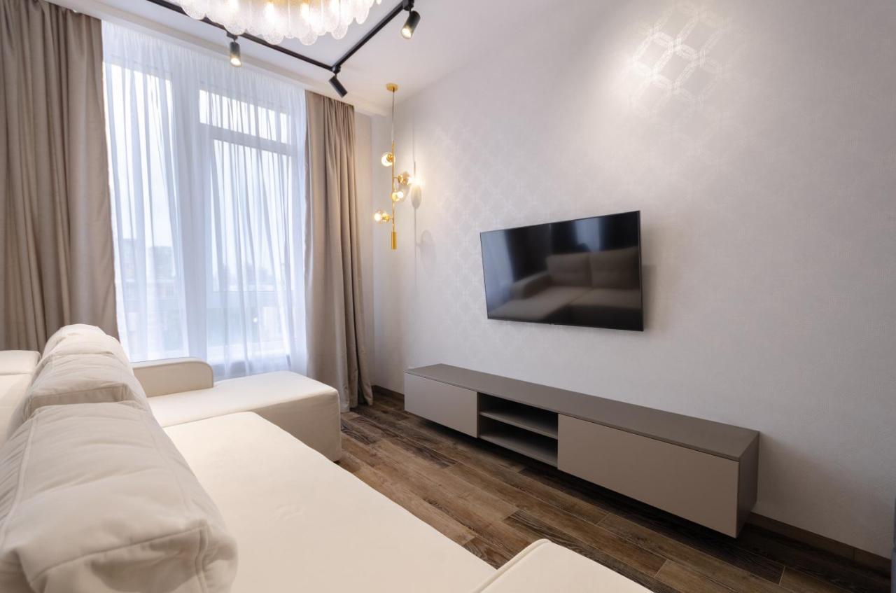 Petrovdom Ж38 In Luxury Apartments At 68 Zhylyanska Street,38 Perlyna Kiev Esterno foto