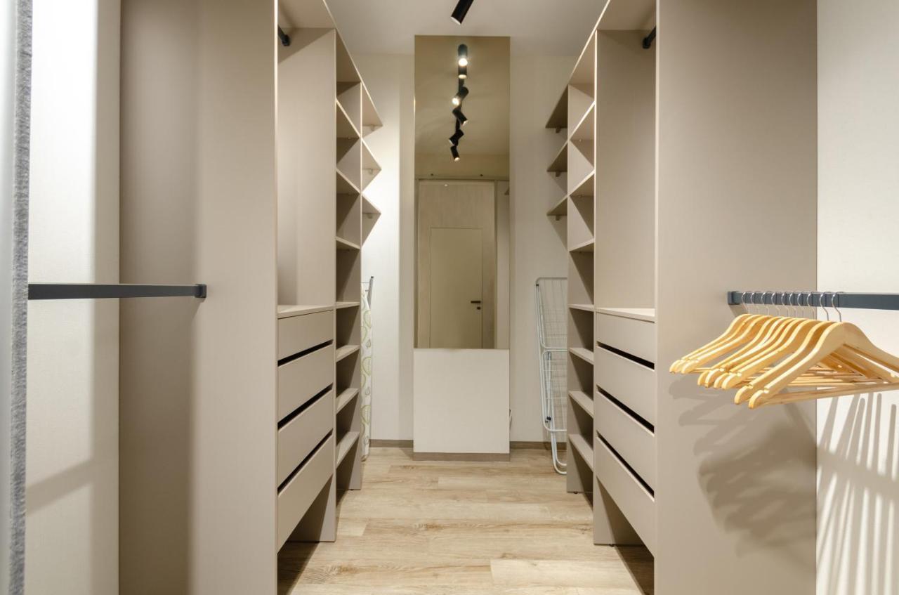 Petrovdom Ж38 In Luxury Apartments At 68 Zhylyanska Street,38 Perlyna Kiev Esterno foto