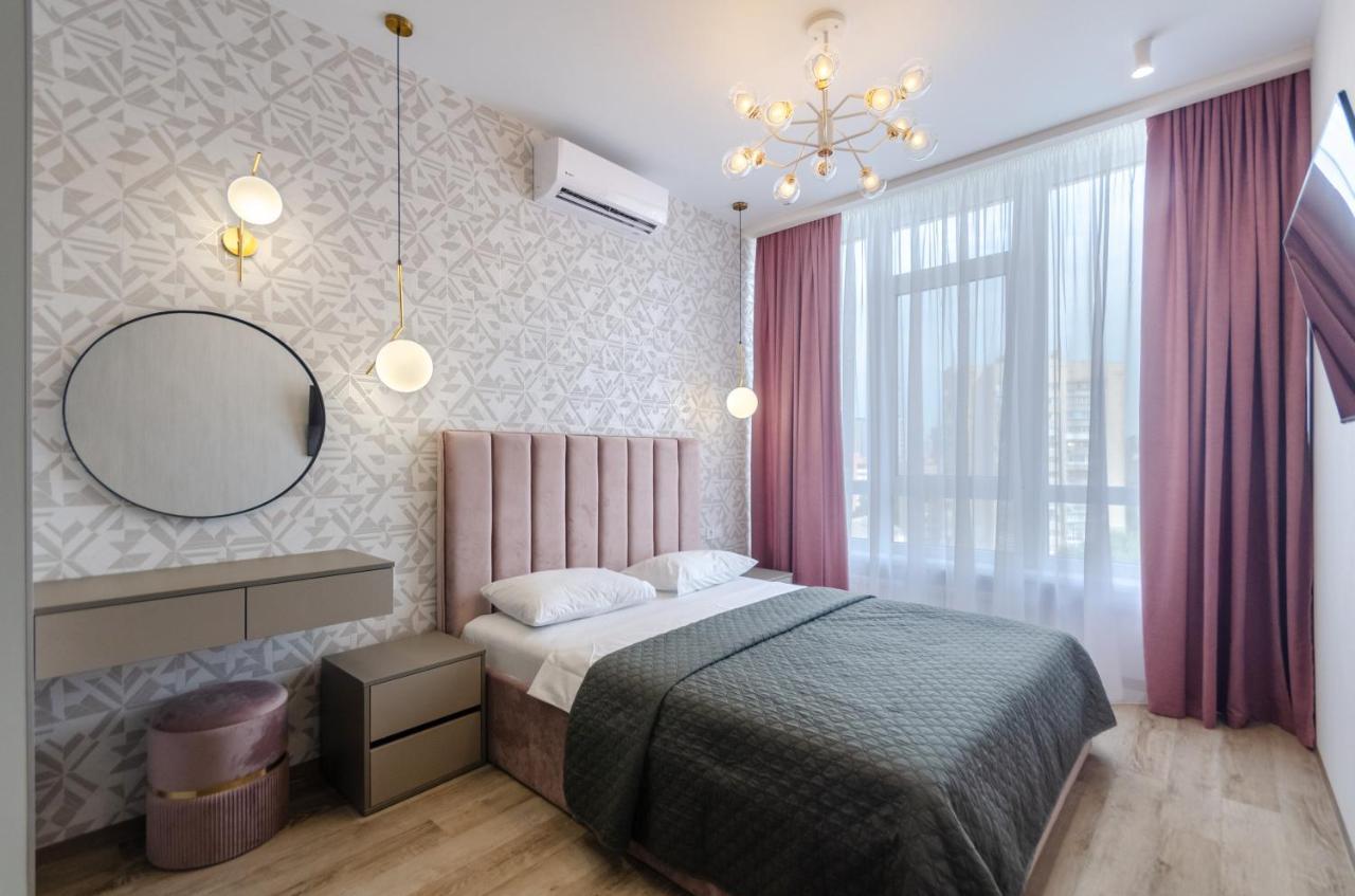 Petrovdom Ж38 In Luxury Apartments At 68 Zhylyanska Street,38 Perlyna Kiev Esterno foto