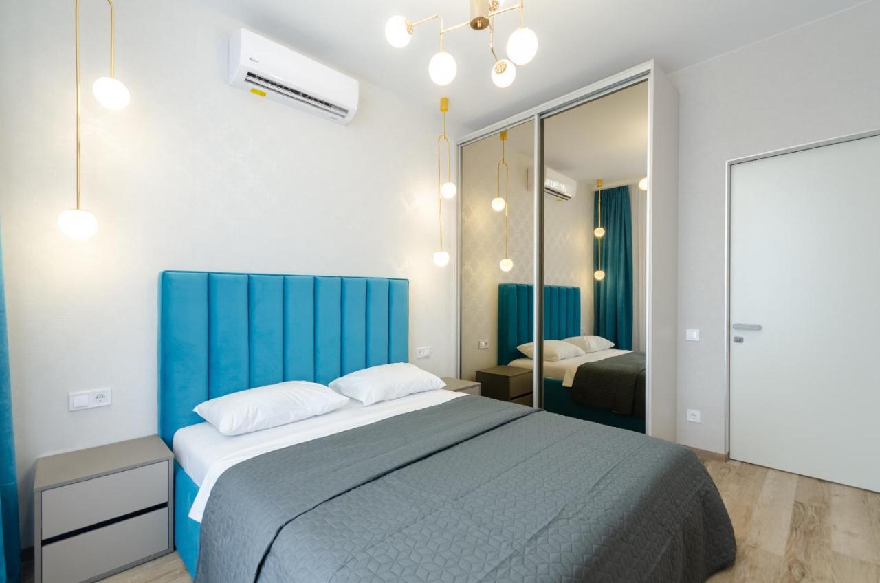 Petrovdom Ж38 In Luxury Apartments At 68 Zhylyanska Street,38 Perlyna Kiev Esterno foto