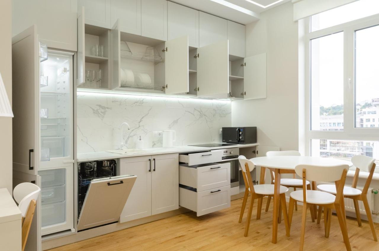 Petrovdom Ж38 In Luxury Apartments At 68 Zhylyanska Street,38 Perlyna Kiev Esterno foto