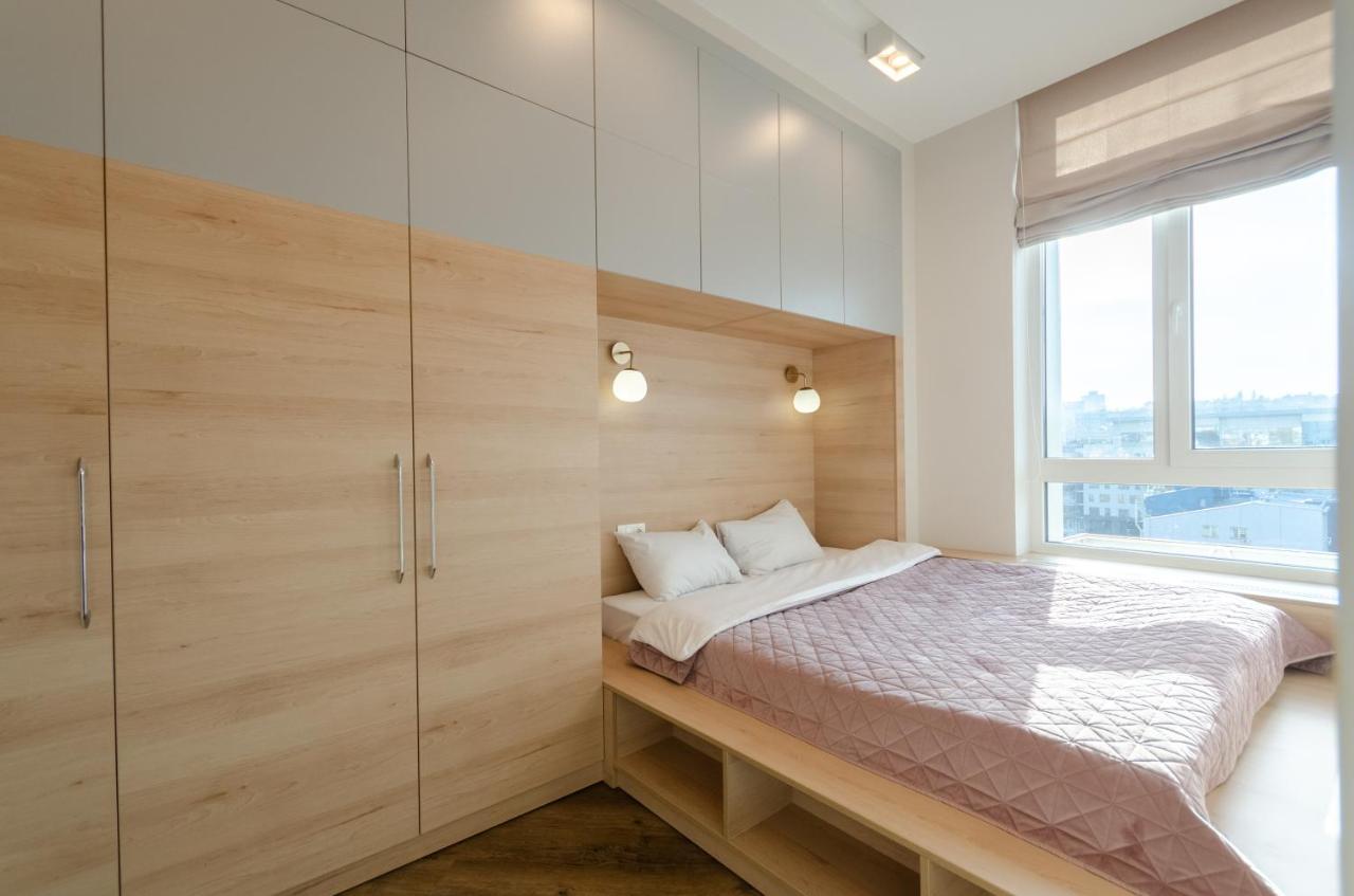 Petrovdom Ж38 In Luxury Apartments At 68 Zhylyanska Street,38 Perlyna Kiev Esterno foto